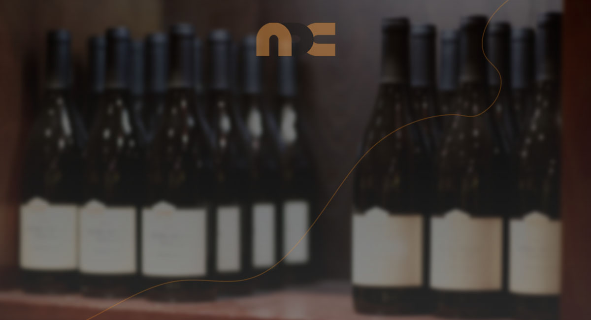 Bottle labels: 2 luxury solutions